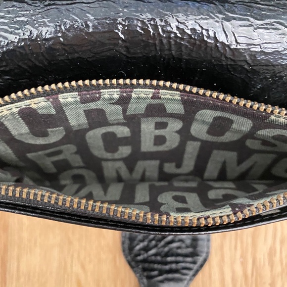 Marc by Marc Jacobs patent leather wallet - Picture 11 of 11